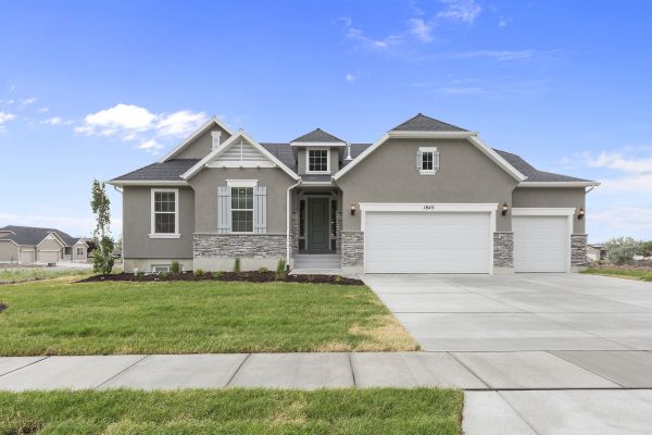 Residential Driveway Service in Cedar Falls