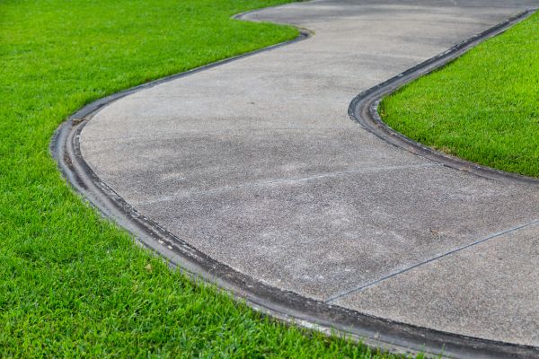 Concrete Sidewalk Construction in Cedar Falls