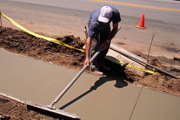 Cost of Sidewalk Building in Cedar Falls