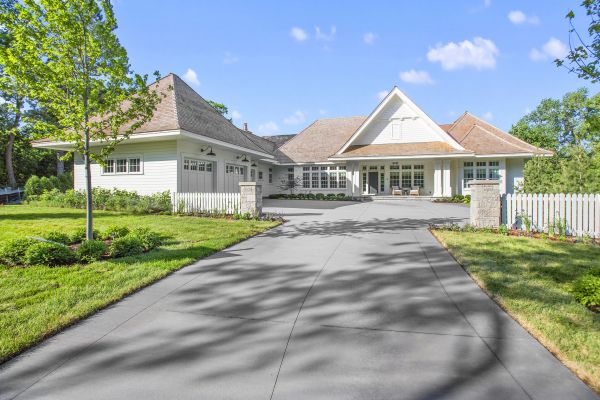 Cost of Driveway Concreting in Cedar Falls