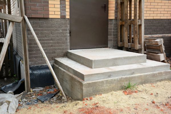 Cement Steps Construction in Cedar Falls